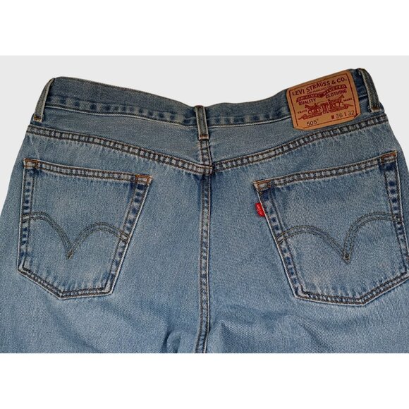 Levis 505 Jeans Mens 36x32 Blue Regular Fit Straight Leg Denim Made Lesotho - Picture 6 of 9